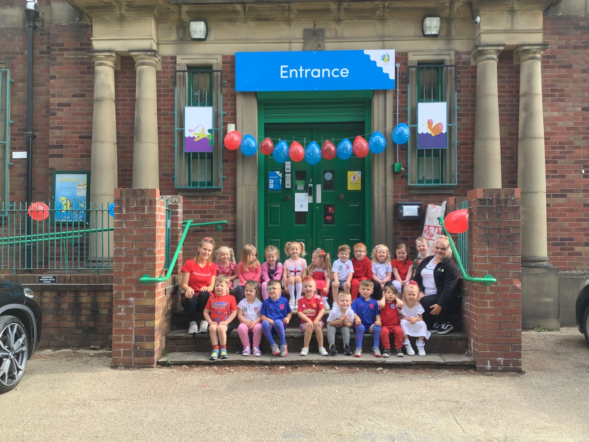 TS COMING HOME, ITS COMING HOME, ITS COMING.. FOOTBALLS COMING HOME!! 🏴󠁧󠁢󠁥󠁮󠁧󠁿⚽️